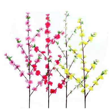 偽の桃の花は結婚式の花を茎